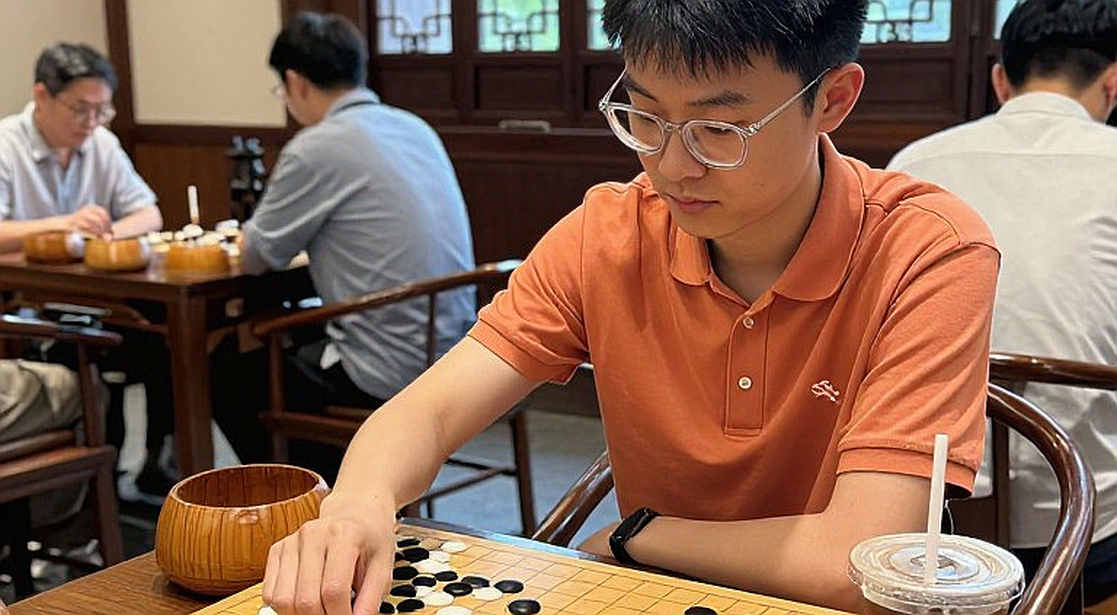 European Club Cup trước vòng cuối: hạt giống đang thắng, còn Giri – Abdusattorov vẫn chỉ là dự báo
