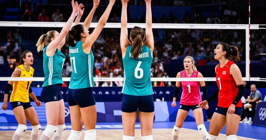 Pitt nhảy từ hạng 6 lên số 1 sau tuần mở màn: Bốn trận và giới hạn của một bảng xếp hạng