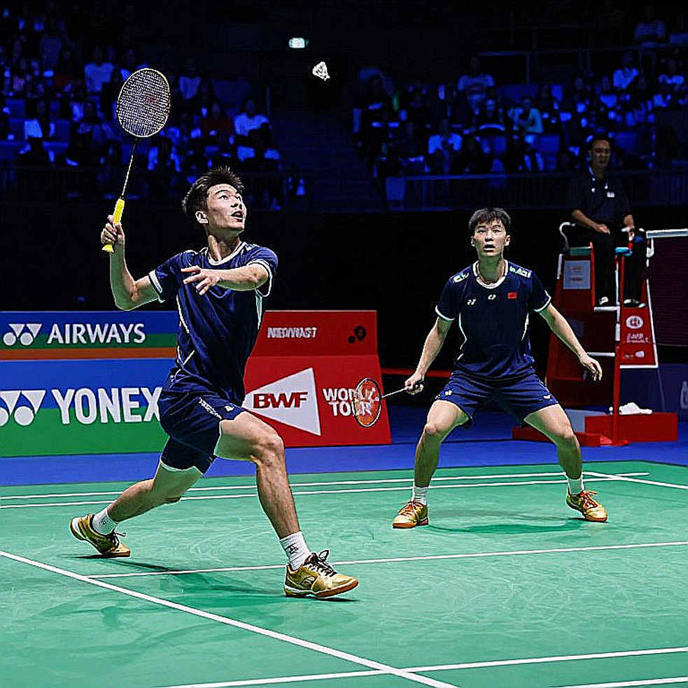 Vietnamese Badminton and the Silence Before the Applause Arrives Vietnamese Badminton and the Silence Before the Applause Arrives