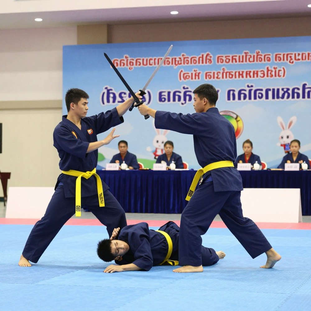 Từ đáy bảng xếp hạng: Lộ trình bừng tỉnh của gã khổng lồ ngủ quên Nguyễn Văn A