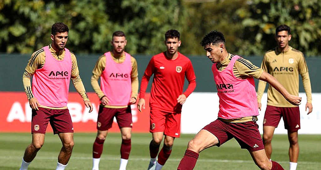 Bóng đá Việt Nam trước kỳ chuyển nhượng mùa hè 2026: Những tín hiệu im lặng đang nói lên tất cả Bóng đá Việt Nam trước kỳ chuyển nhượng mùa hè 2026: Những tín hiệu im lặng đang nói lên tất cả