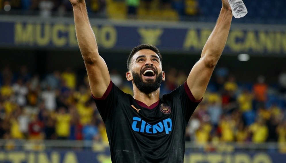 Como Make History: 4-1 Victory Over Leipzig in Champions League Debut Como Make History: 4-1 Victory Over Leipzig in Champions League Debut