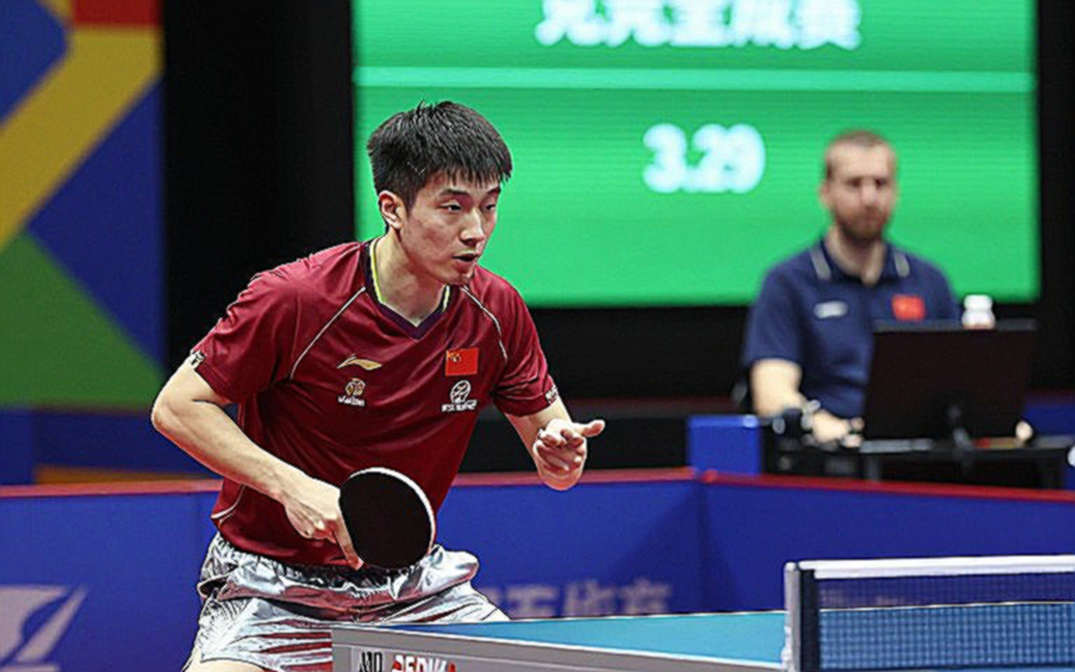 Ba cơ chế định hình bóng đá Việt Nam mùa này
