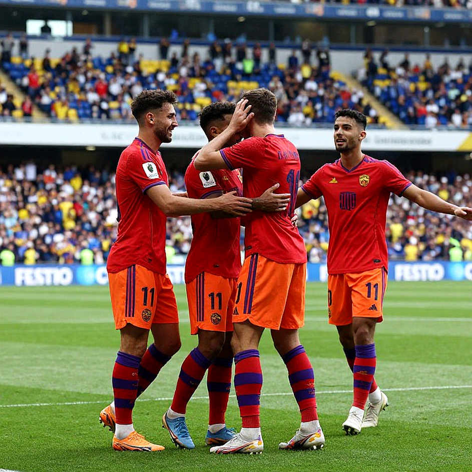 Chelsea 6-3 Leeds: Cú đêm Stamford Bridge và cái giá của một bàn thắng không được ghi vào sổ Chelsea 6-3 Leeds: Cú đêm Stamford Bridge và cái giá của một bàn thắng không được ghi vào sổ