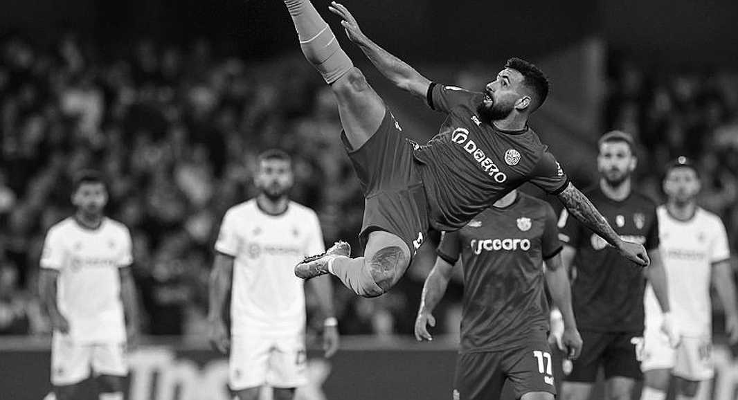 Chelsea 6-3 Leeds: Cú đêm Stamford Bridge và cái giá của một bàn thắng không được ghi vào sổ Chelsea 6-3 Leeds: Cú đêm Stamford Bridge và cái giá của một bàn thắng không được ghi vào sổ