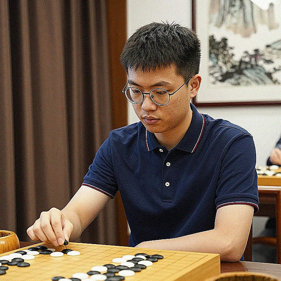 Carlsen trở lại, Ấn Độ chia hai ngả: Giải Cờ vua Toàn cầu 2026 và bài toán lịch thi đấu