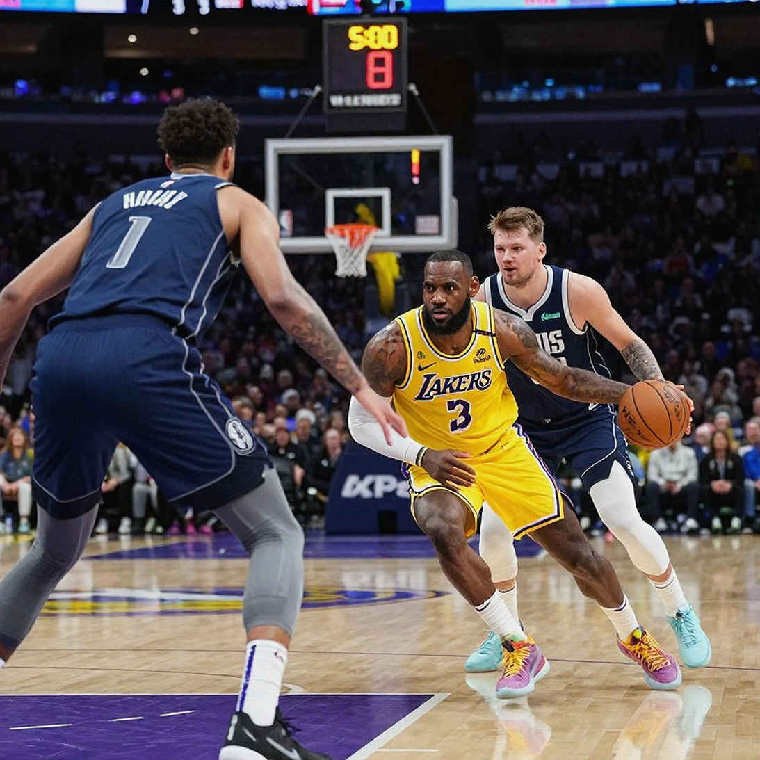 Amen Thompson gia hạn hợp đồng 208 triệu USD: Houston Rockets đặt cược vào tương lai hai chiều Amen Thompson gia hạn hợp đồng 208 triệu USD: Houston Rockets đặt cược vào tương lai hai chiều
