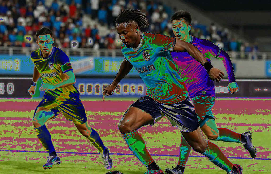 Sân đóng 14 tháng, doanh thu tăng 22%: Câu hỏi không lời đáp từ một báo cáo tài chính V.League