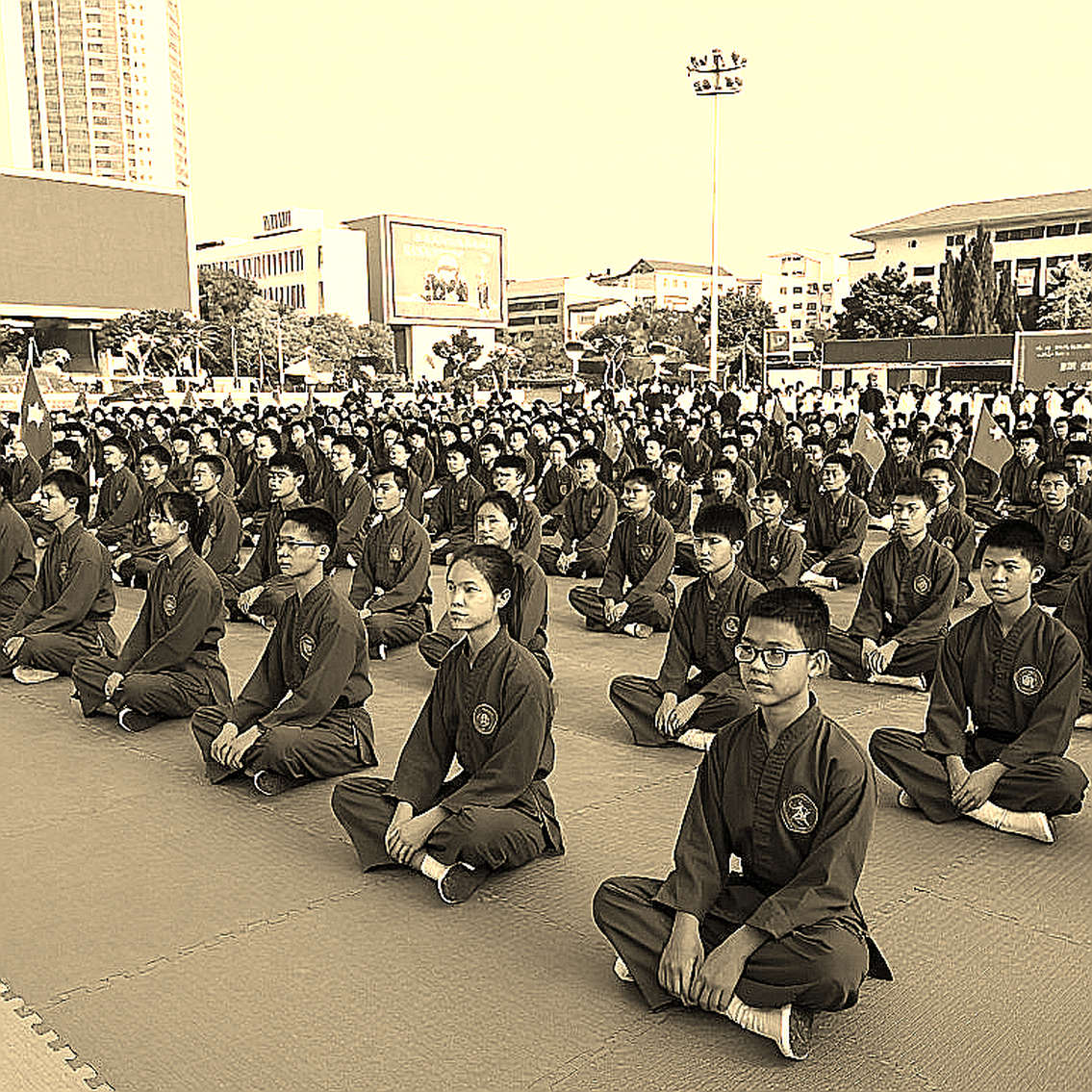 Không thể tạo bài viết thể thao vì thiếu thông tin phân tích