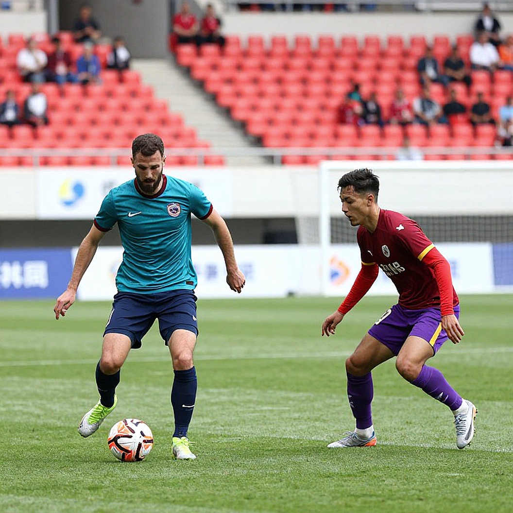 Hà Nội FC thua SHB Đà Nẵng: Bàn thua phút 45+3 và lỗ hổng quản lý trận đấu