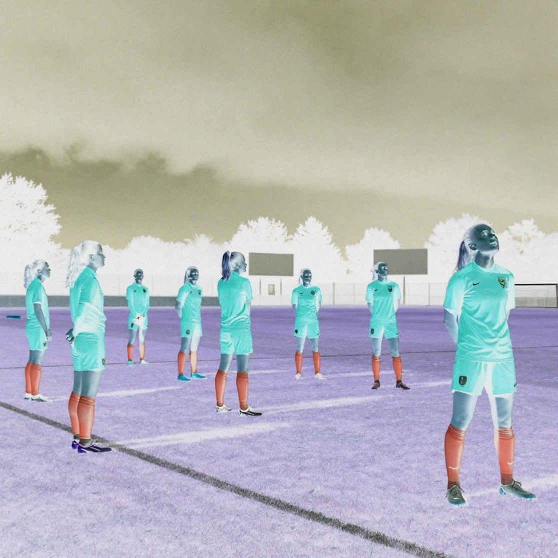 V-League đang chết từ từ — và không ai chịu nhìn thẳng vào sự thật V-League đang chết từ từ — và không ai chịu nhìn thẳng vào sự thật