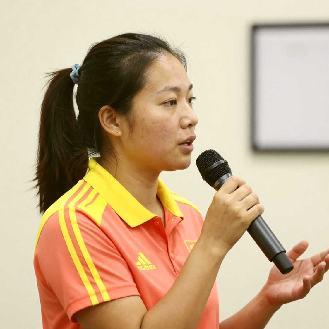 Bóng chết đang viết lại V.League: Khi huấn luyện viên thắng trận bằng bảng vẽ phạt góc