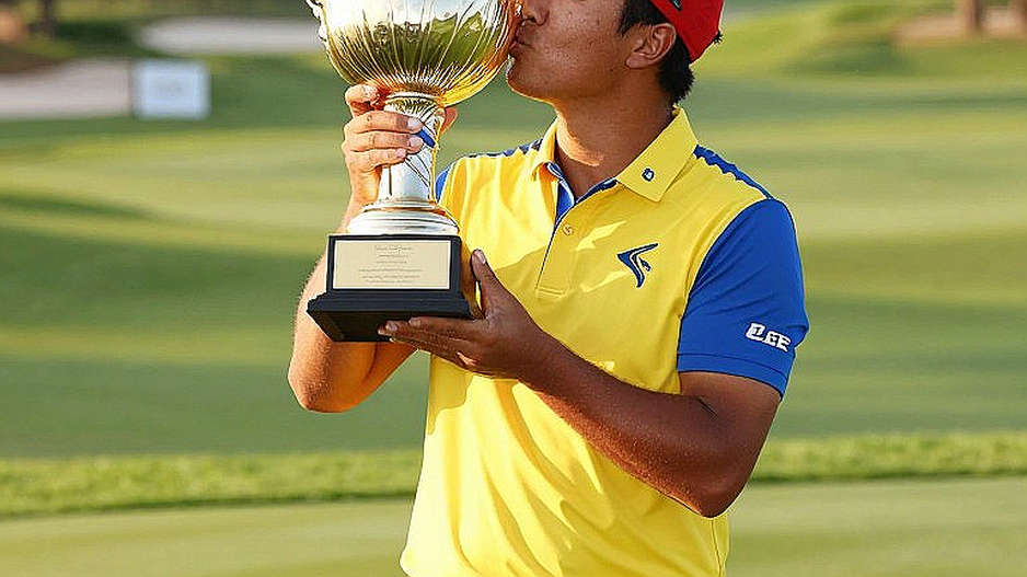 Ba năm sau cái bắt tay ở Riyadh: Golf chuyên nghiệp vẫn chưa tìm được trật tự mới Ba năm sau cái bắt tay ở Riyadh: Golf chuyên nghiệp vẫn chưa tìm được trật tự mới